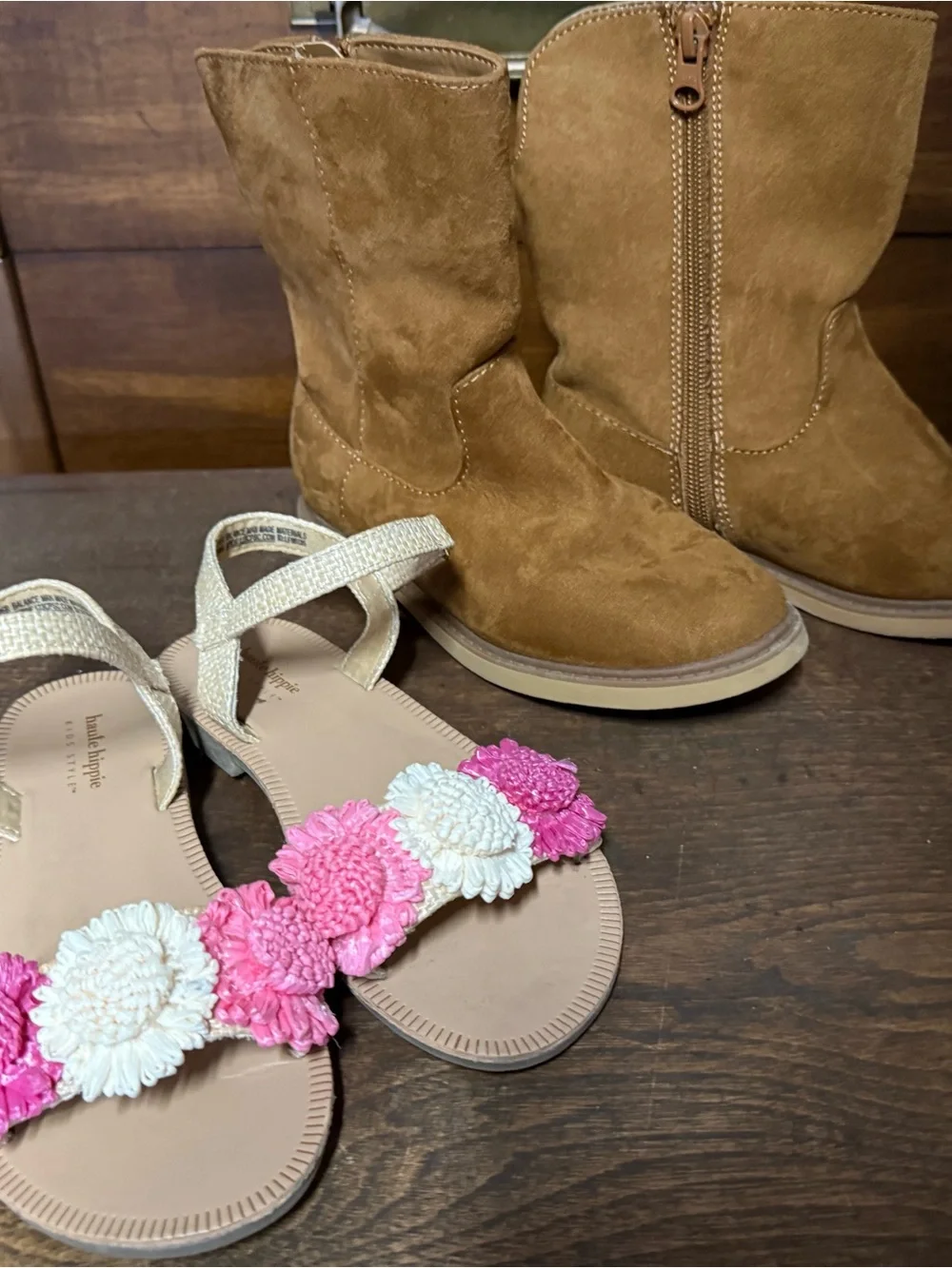 Kids Girls EUC Sandals and Boots Size 11